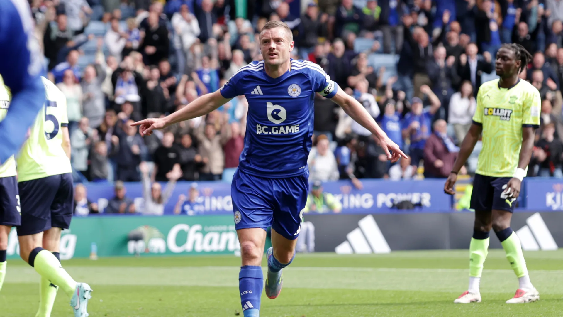 jamie-vardy_1bpd6tbteekgw1g8bn1qy21qwp.jpg