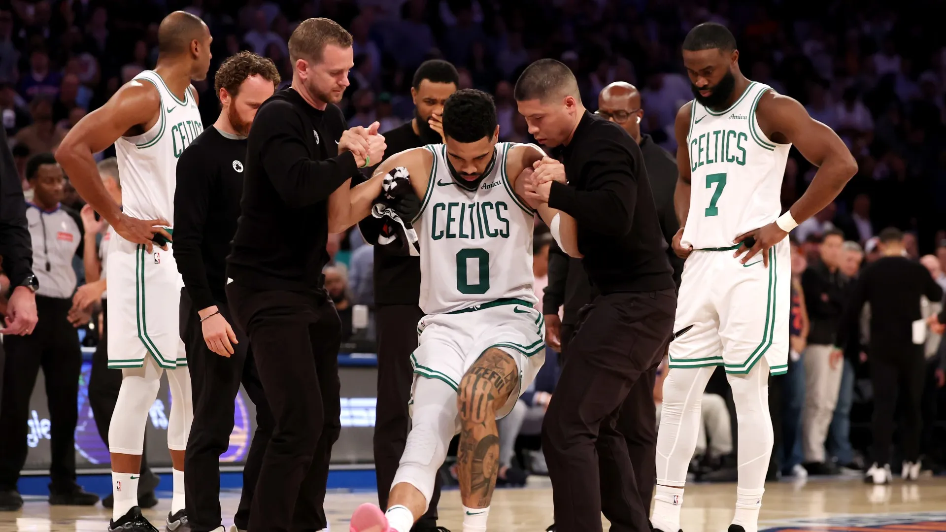 jayson-tatum-injury_1wwlxneq24i1z1xjkwkd0it1b5.jpg