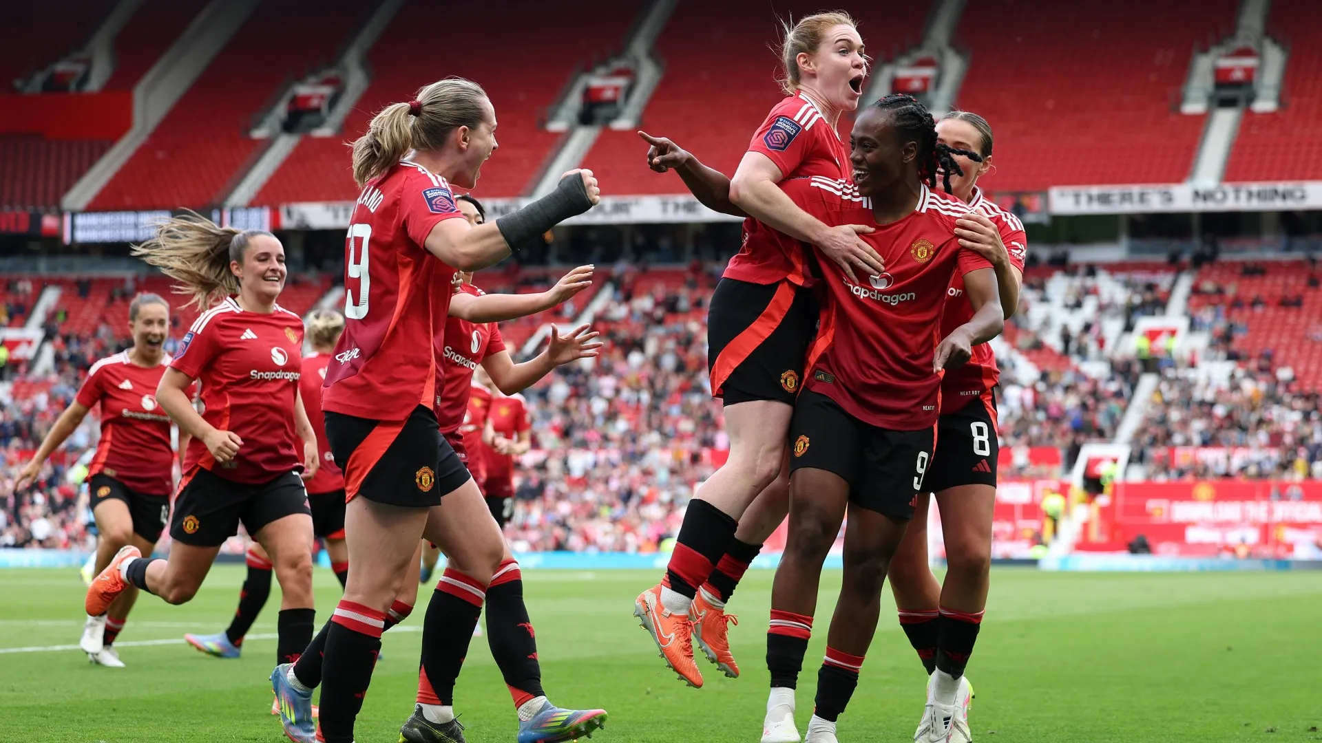 man-utd-women_vms00j9zy6w71r162dfv6wcf9.jpg