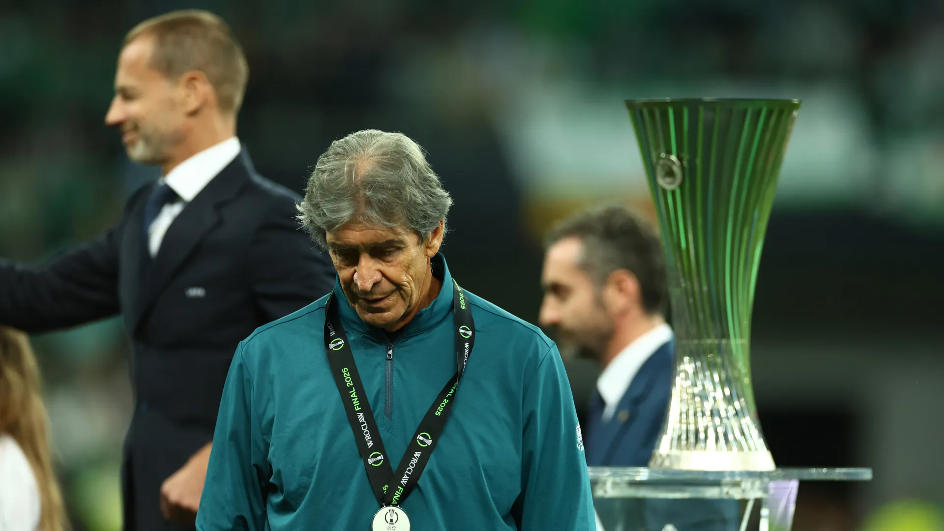 manuel-pellegrini_3hql00p596c81rg191z6bzg36.png