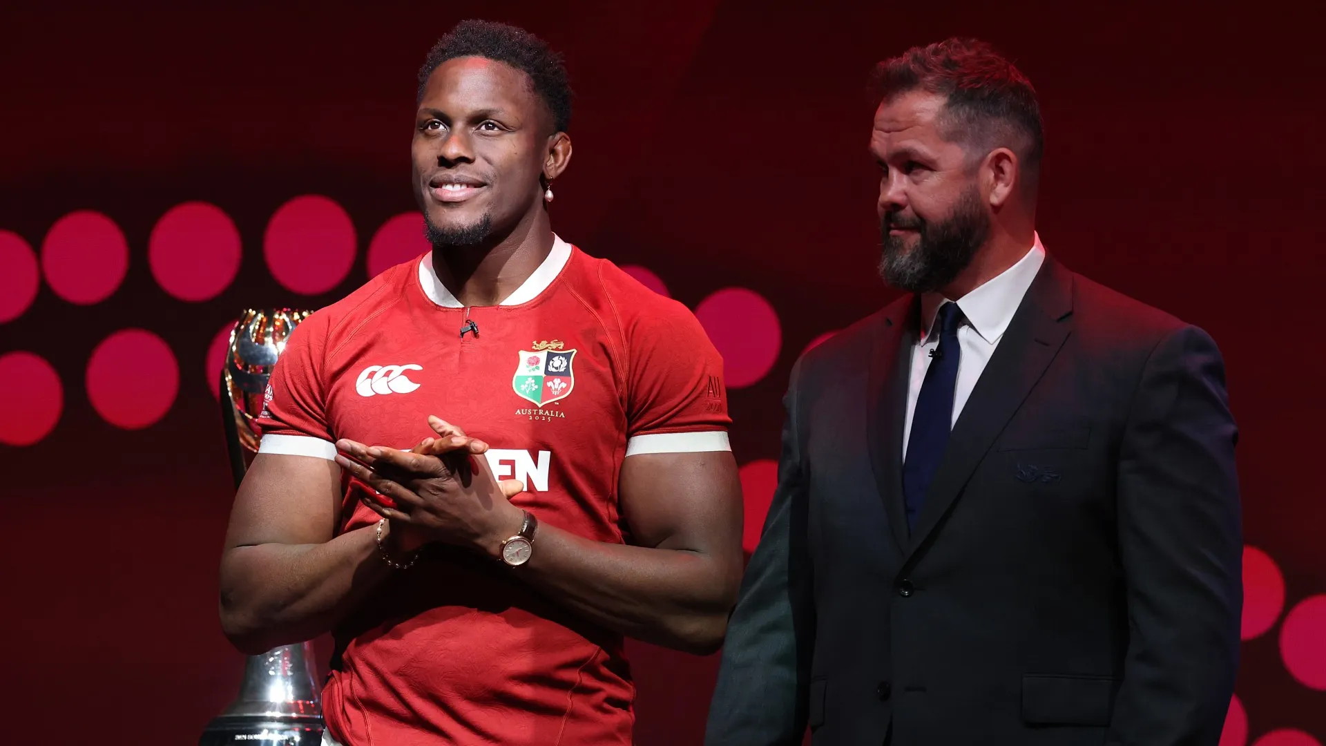 maro-itoje-and-andy-farrell_1gc5o4g9sqkol1arynad85dkow.jpg