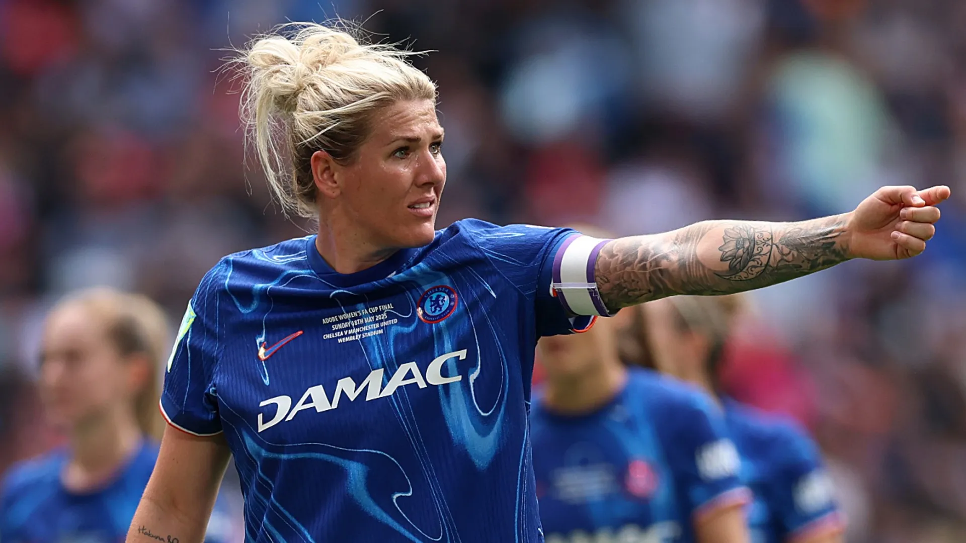 millie-bright-leaves-england-camp_1u825m3jmqpz116ee0ugp4hmw7.jpg