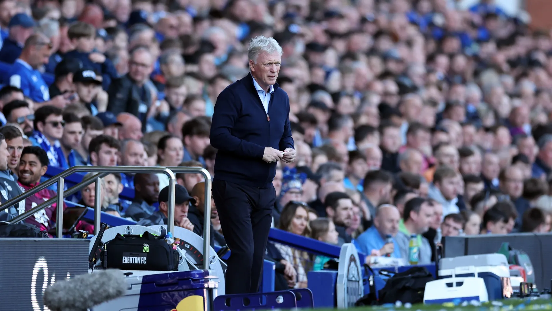 moyes_qd7jokit3rdh15y5ck5ekbe15.jpg