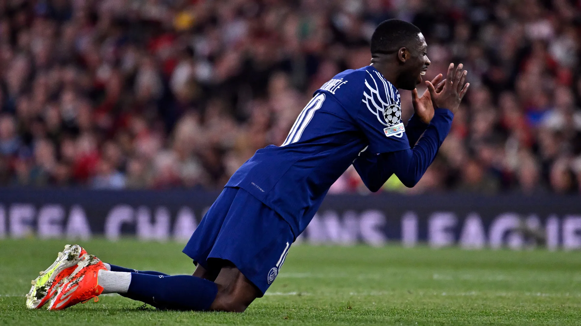 ousmane-dembele_ssmas8zr5cug136vzds0819g3.png