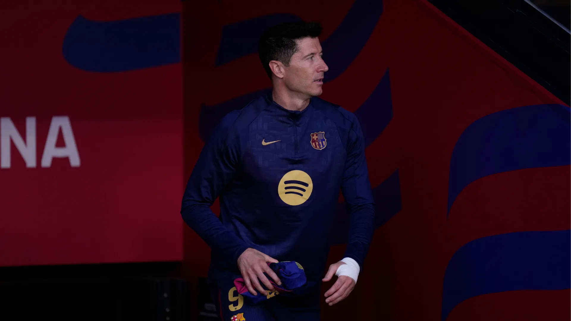 robert-lewandowski_16gh1vrr9wqt01jvxt2at8asgv.png