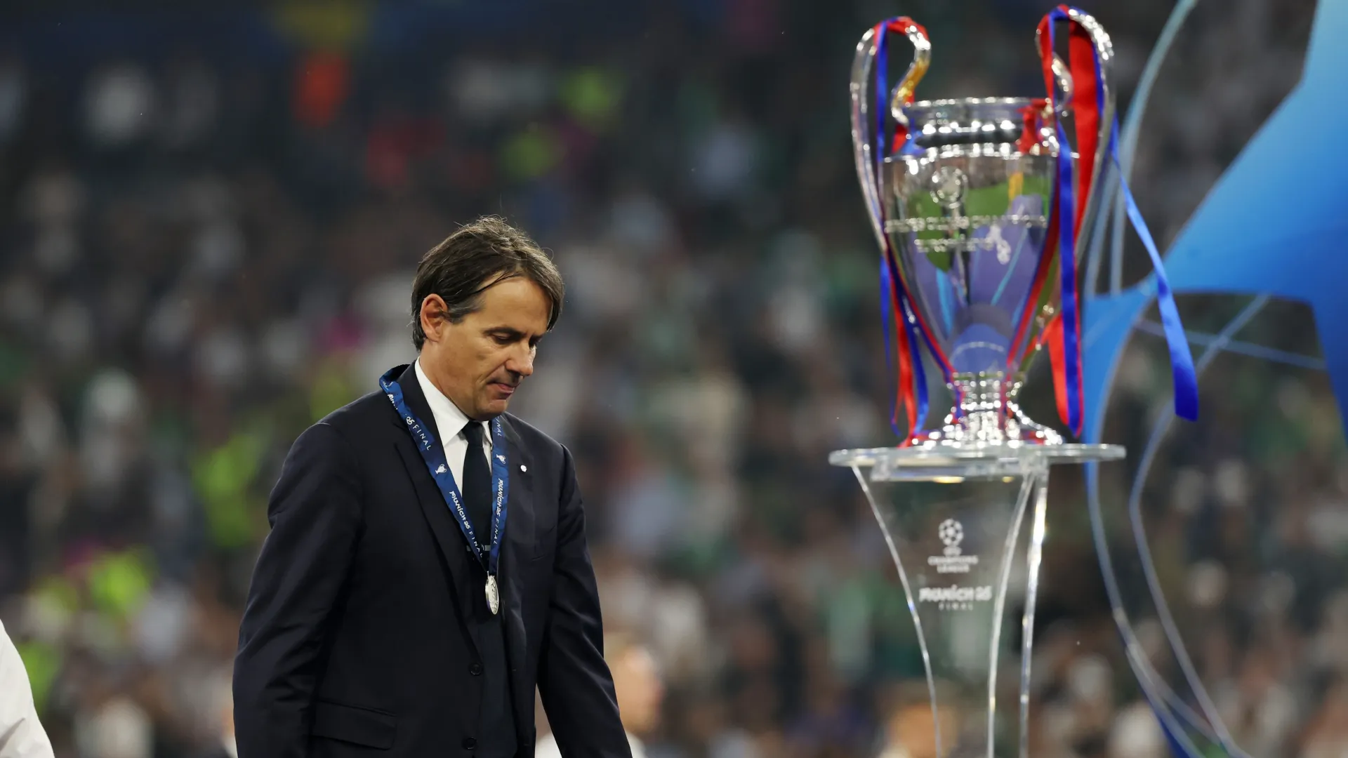 simone-inzaghi_15jsnejx2kksd1stf89hg9qjqz.jpg