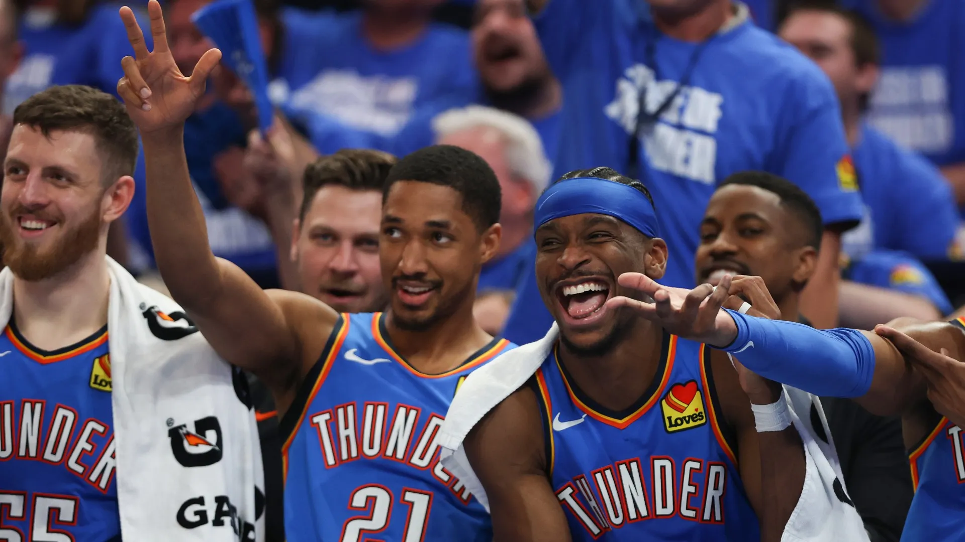 thunder_12ds5d5mqbm5q1ok2bp5121hzy.jpg