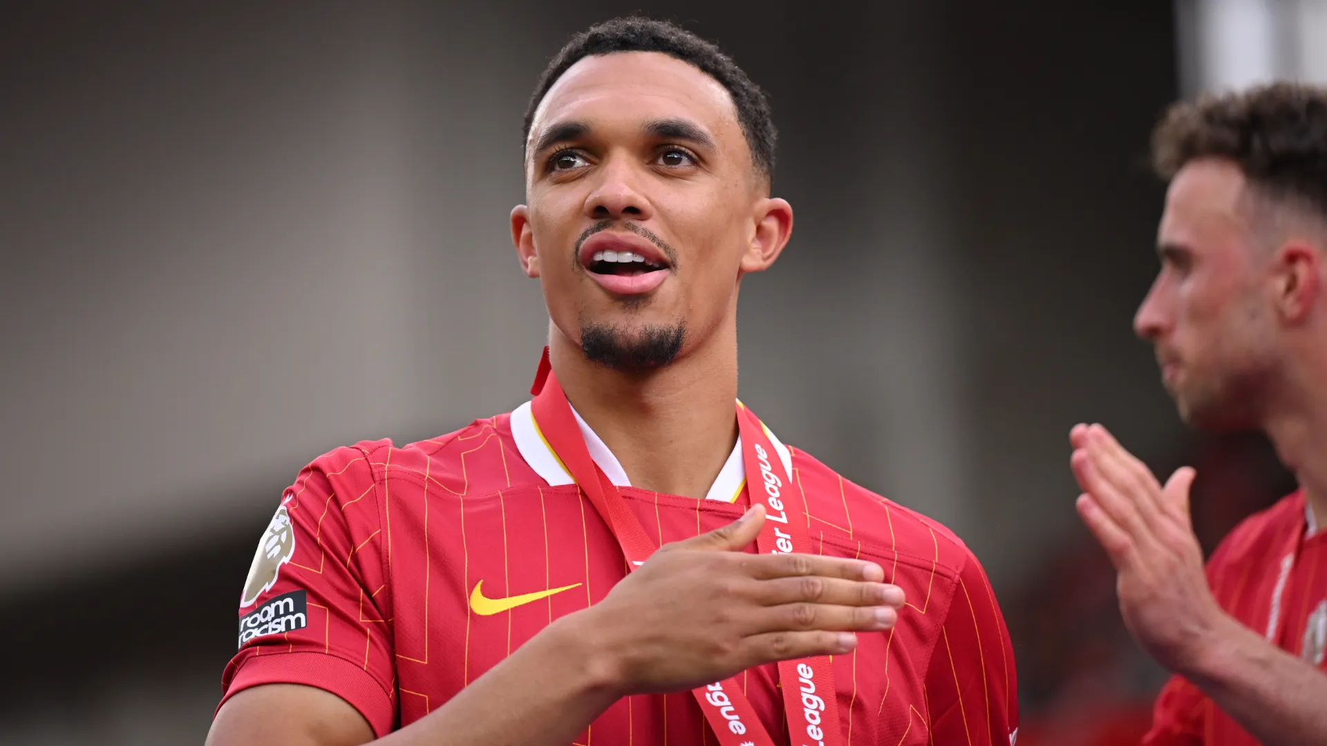 trent-alexander-arnold_1cn02l3tosaob10gmr8j2q9tzl.jpg