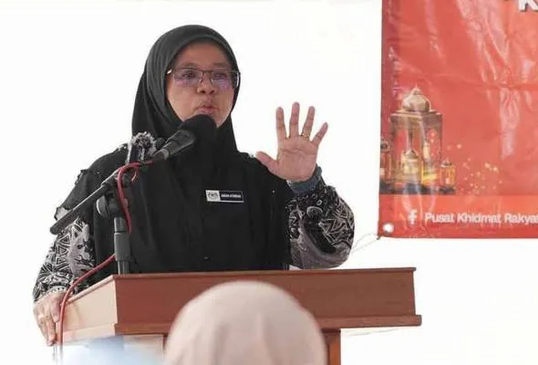71744266337_AimanAthirah.jpg