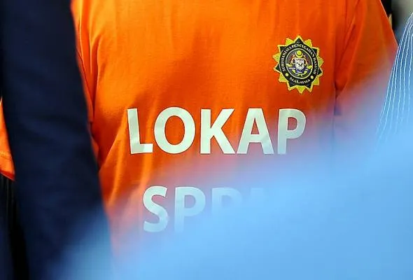 81717914597_BajuLokap.jpg