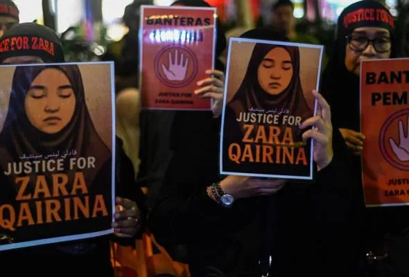 81755267971_ZARAQAIRINA.jpg