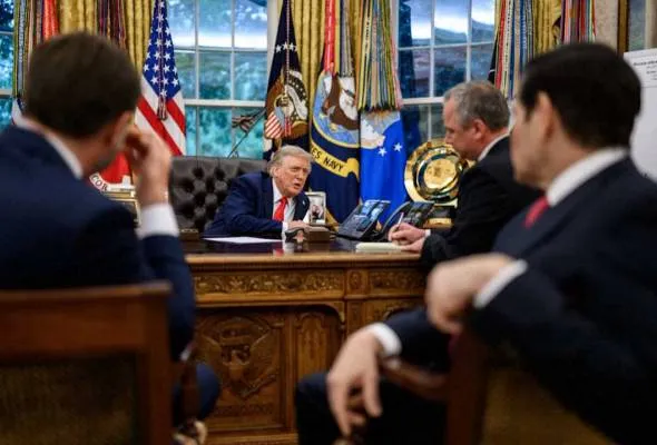 41755594655_tbTrumpPutincal.jpg