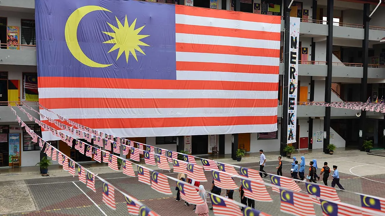 61755829930_JALURGEMILANG.jpg