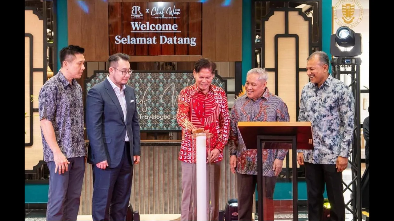71765141769_TYTPulauPinangCa.jpg