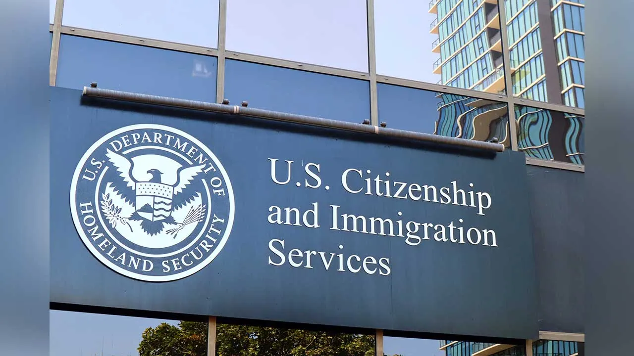 71765405259_tbUSCISImmigration.jpg