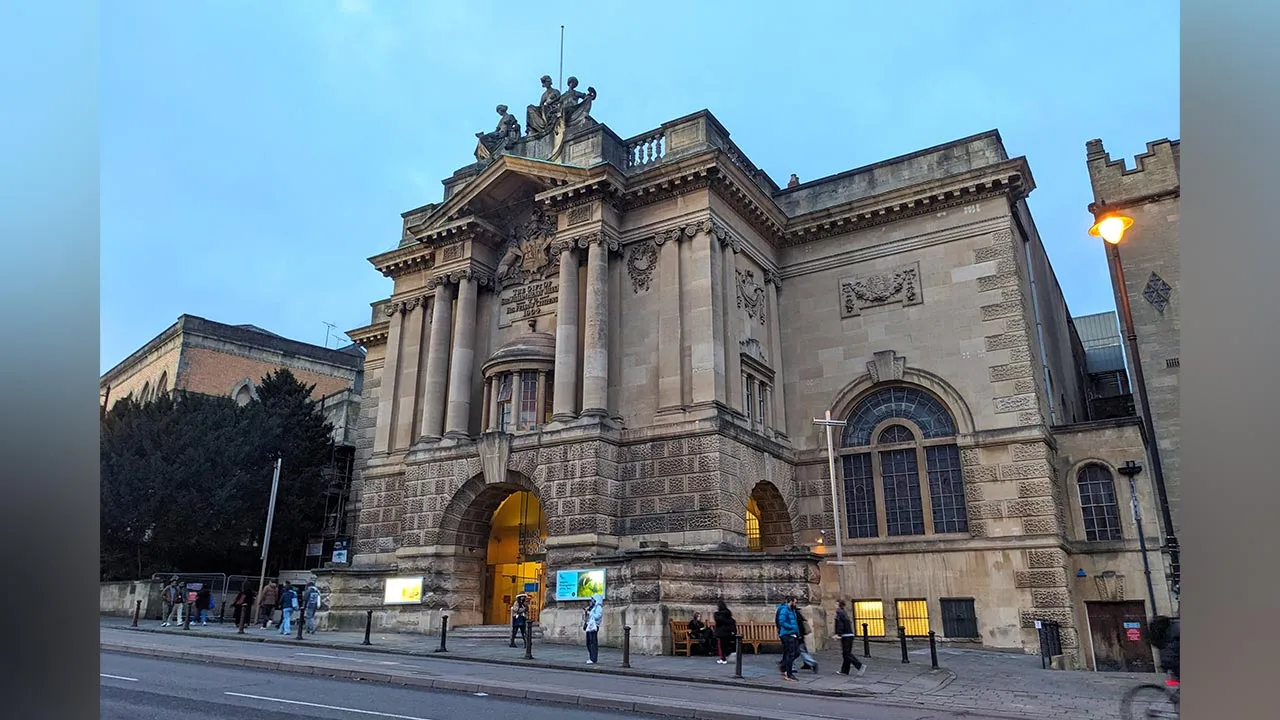 61765466372_TBBristolMuseum.jpg