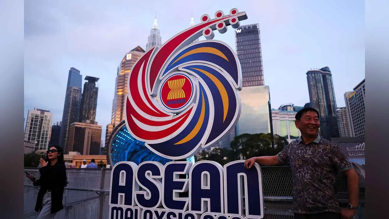 71752030749_ASEAN.jpg