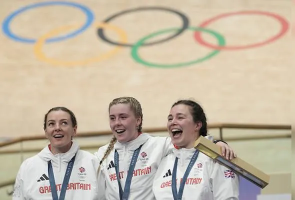 41722911209_goldmedal.jpg