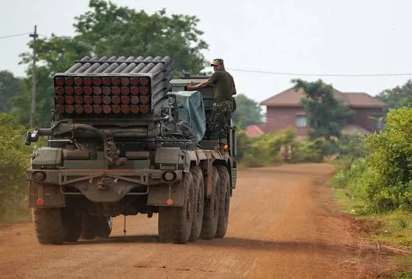 71753418543_Cambodianmilitary.jpg