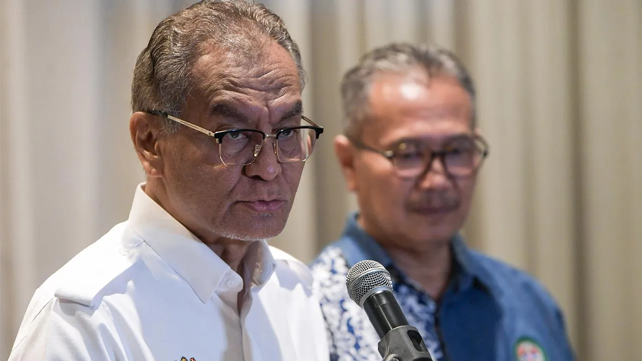 51753513650_DzulkeflyAhmad.jpg