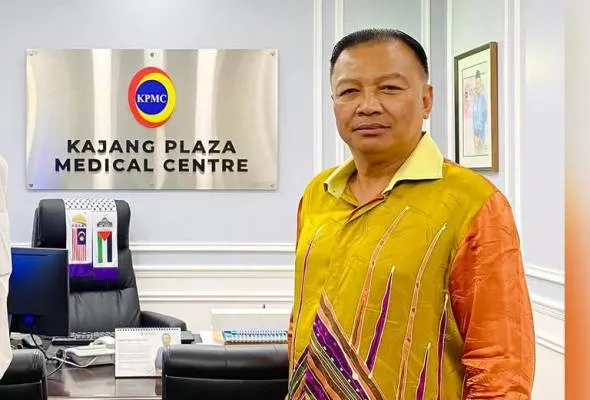 71748746482_DatukSaroni.jpg