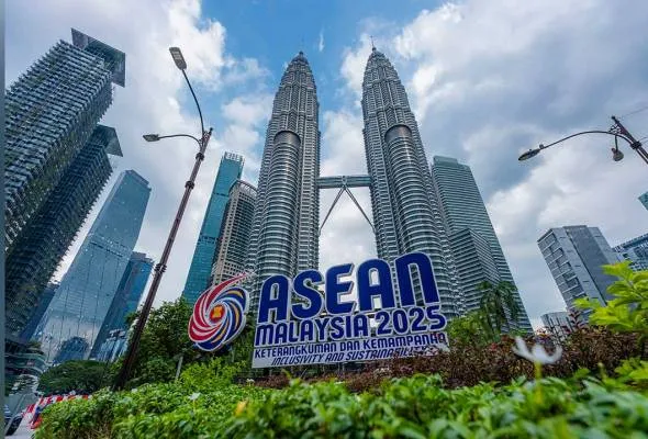 61749287341_tbASEANMalaysia.jpg