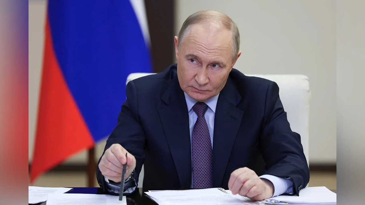 41749336034_tbVladimirPutin.jpg