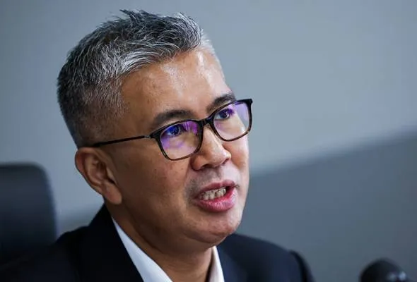 51718858816_Zafrul.jpg