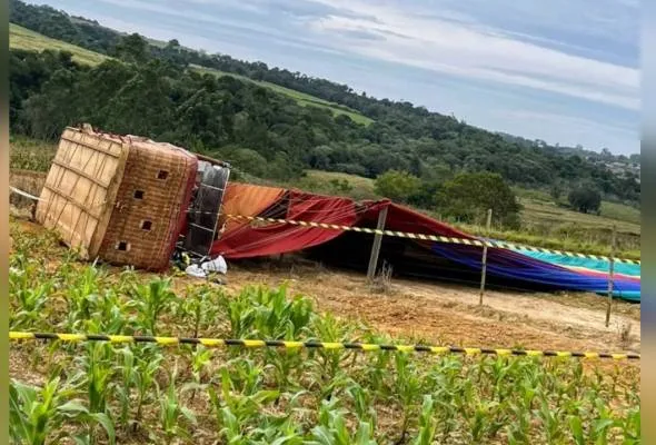 51750042478_crashhotairballo.jpg