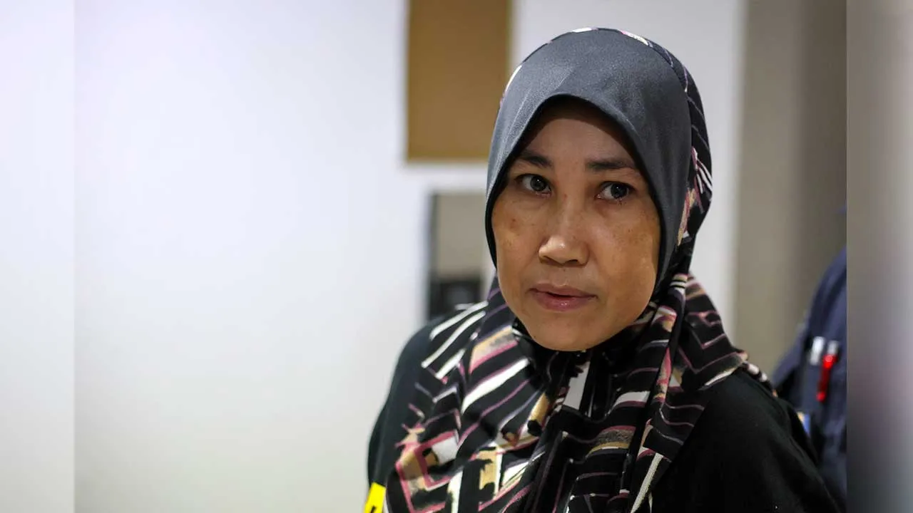 81750141609_tbNorizanIsmail.jpg