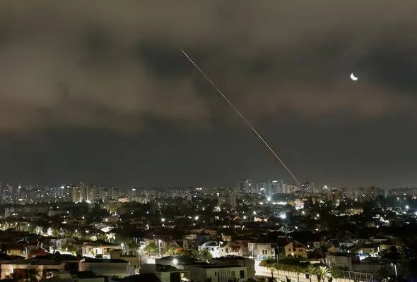 41750504758_missile.jpg