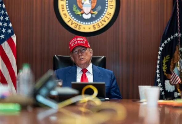 51750649053_DonaldTrumpUSPre.jpg