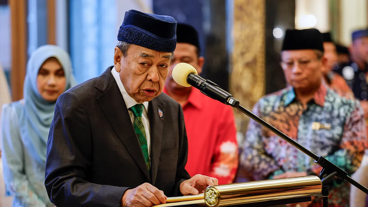61751280548_SultanSharafuddin.jpg