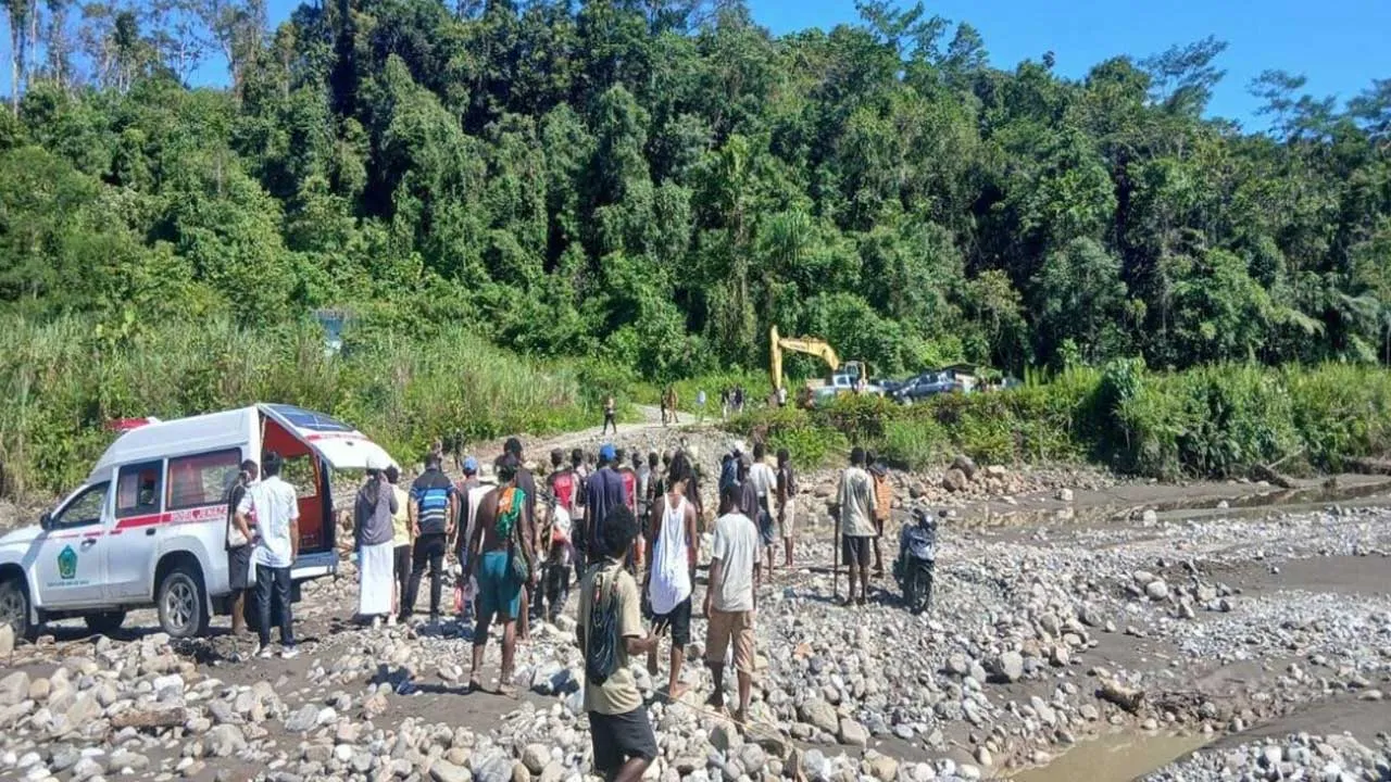 41762289291_TanahTinggiPapua.jpg