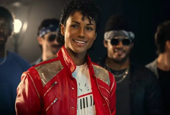 51762482263_MichaelJacksonMic.jpg