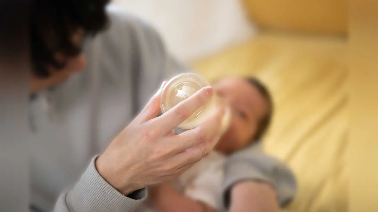 51762849511_tbbabydrinkingmilk.jpg
