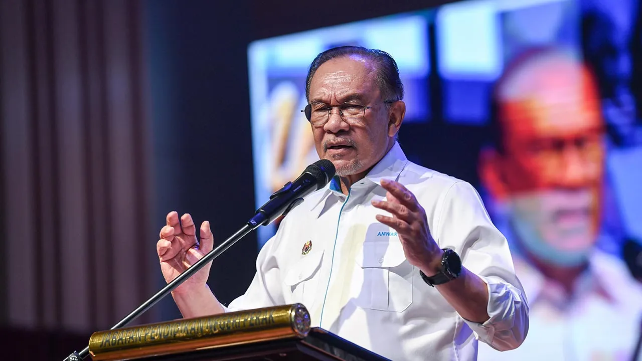 81760173304_TBAnwarIbrahim.jpg