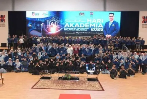 51760957604_UniversitiMalaysia.jpg