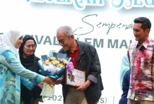81761015063_RAHIMRAZALI.jpg