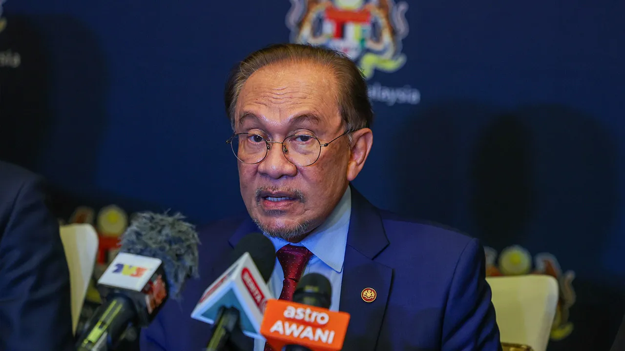 81756875022_AnwarIbrahim.jpg