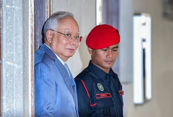 51734074517_TBnajib.jpg