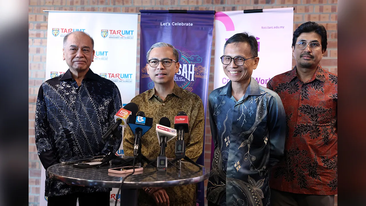 41757565941_FahmiFadzil.jpg