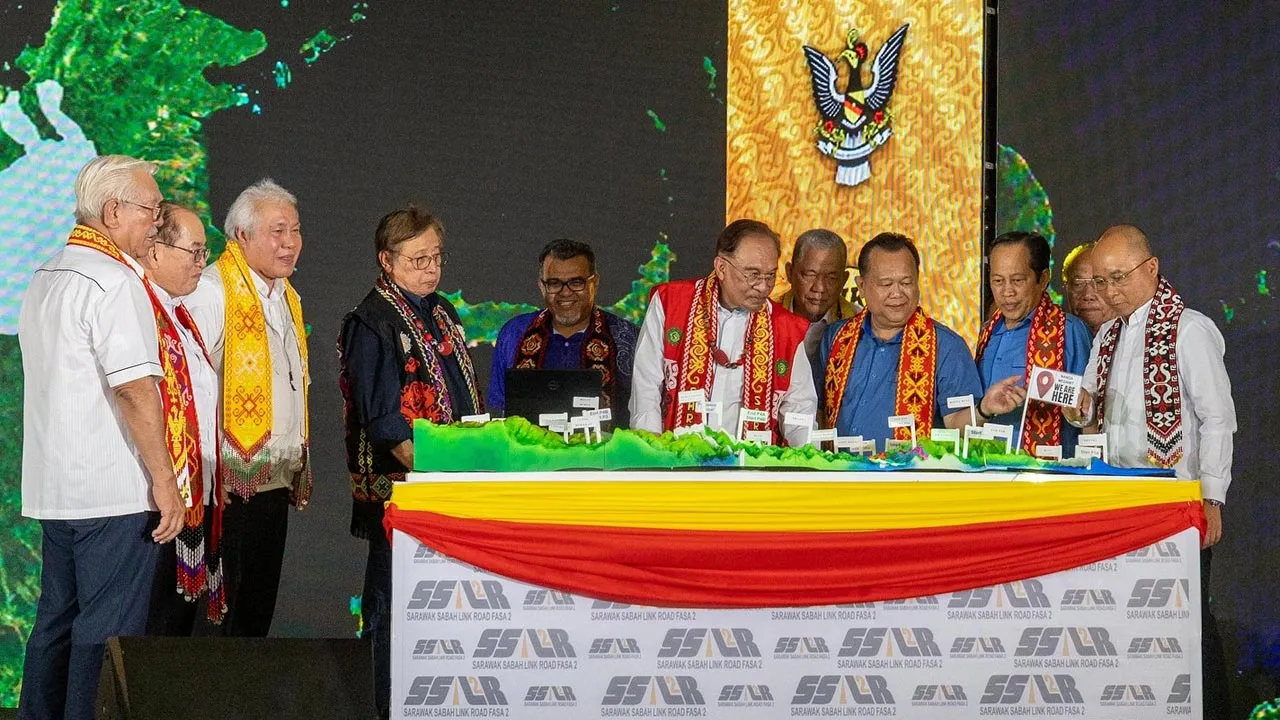 81757583214_TBAnwarIbrahim.jpg