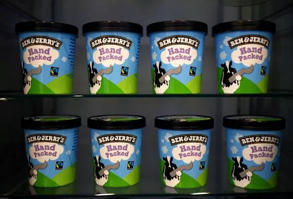 41758097122_BenJerrysshop.jpg