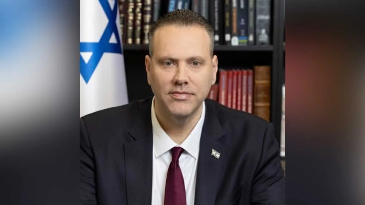 81758182544_tbMikiZohar.jpg