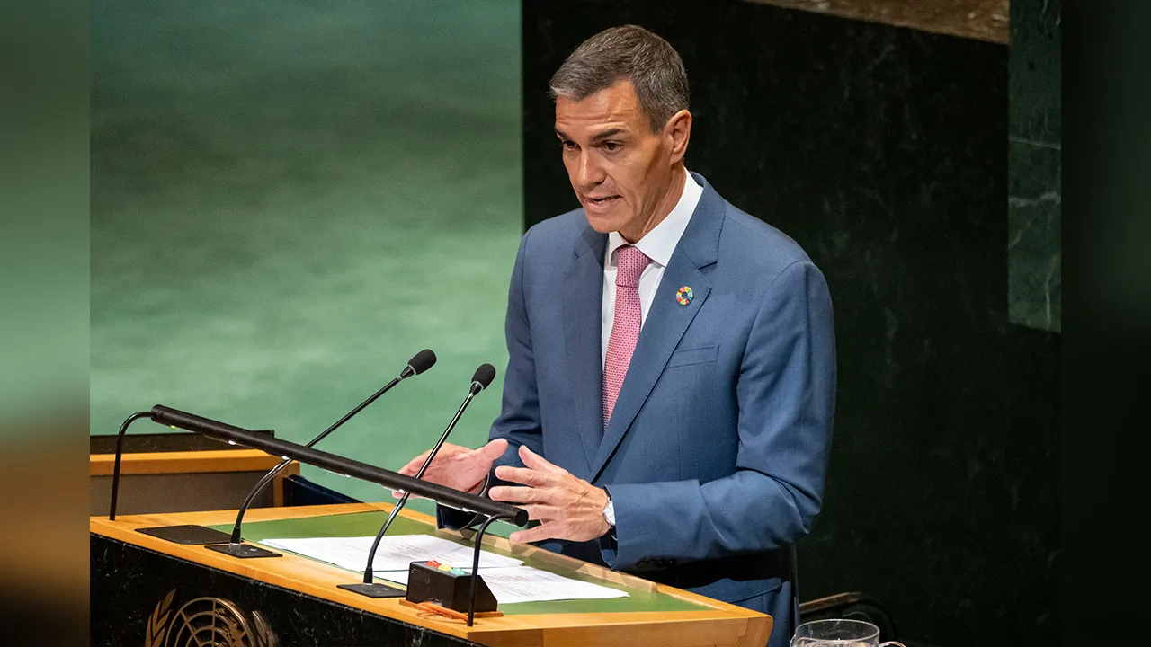 41758750655_PedroSanchez.jpg