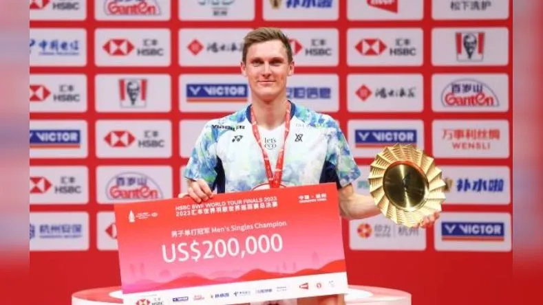 viktor-axelsen-bwf-world-tour-finals_1.jpg