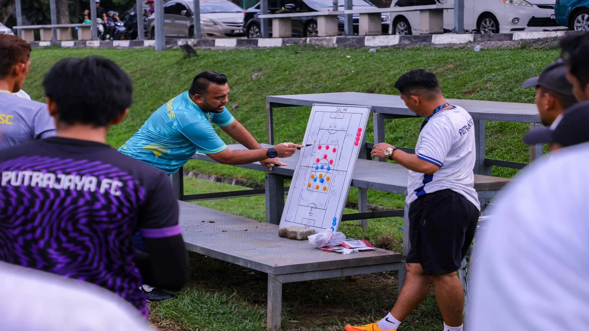 nazrulerwan-makmur.jpg