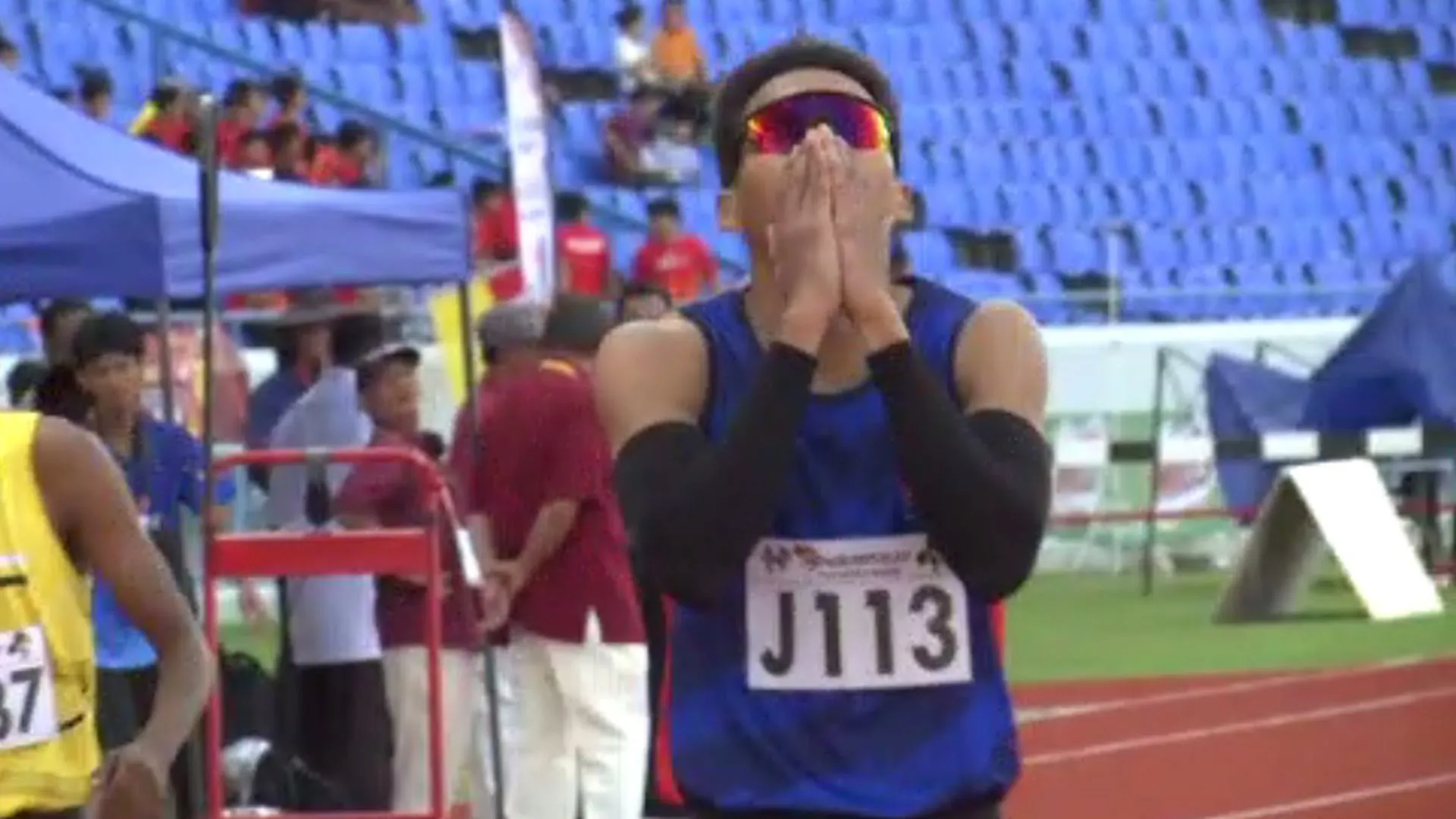400m.jpg