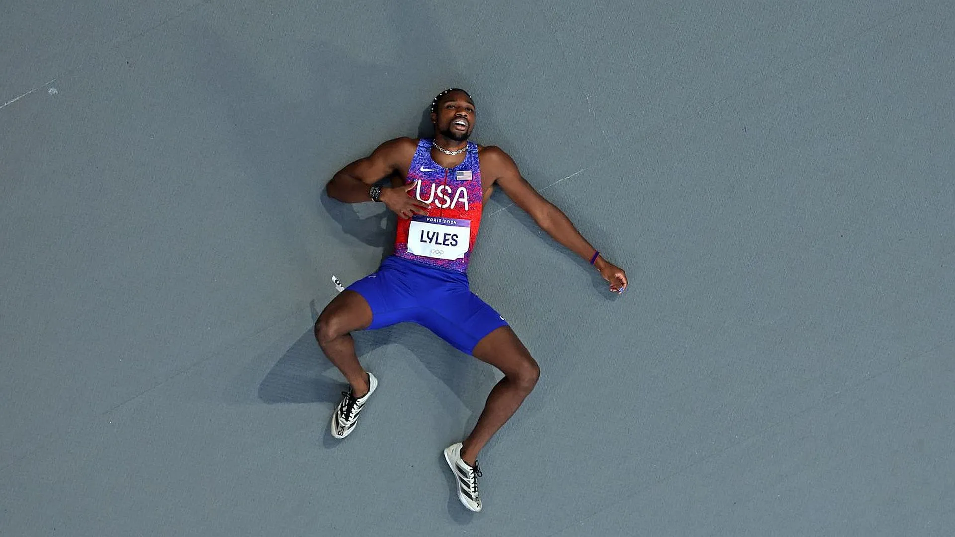 noah-lyles-200m.jpg